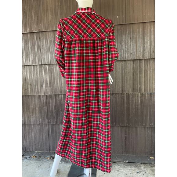 🔥L.L. Bean Flannel Plaided Green Red
Nightgown Cottage Farm Traditional Holiday - Picture 6 of 14